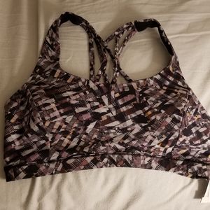 NWT lululemon free to be serene bra, size 10